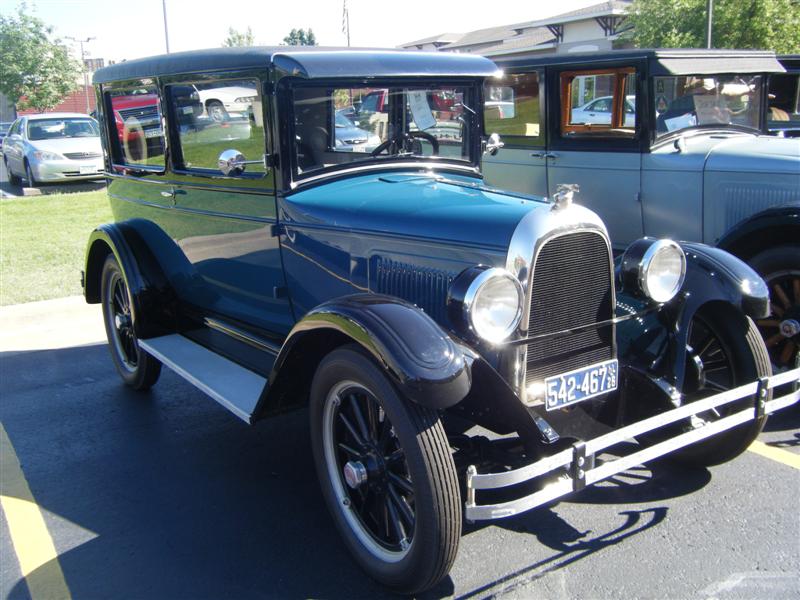 1926 Whippet 96 Coach - America