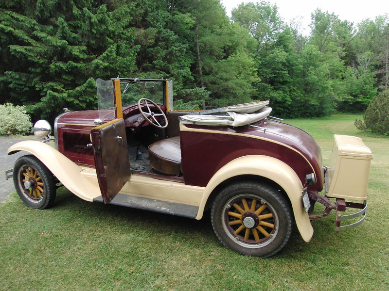1929 Whippet Model 98A Cabriolet Coupe