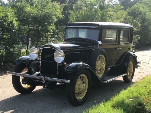 1929 Whippet 98A Sedan - USA