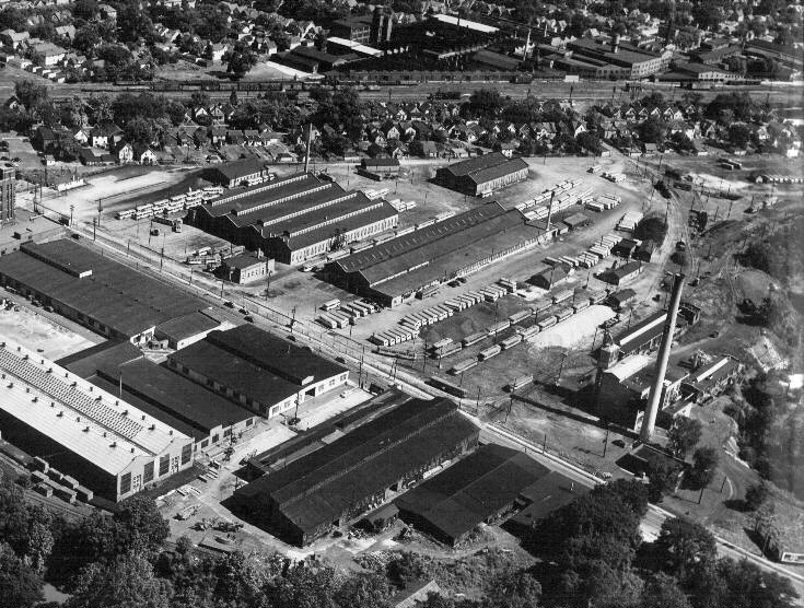 Willys Overland aerial view of plant, prior to building 44 construction of 1916