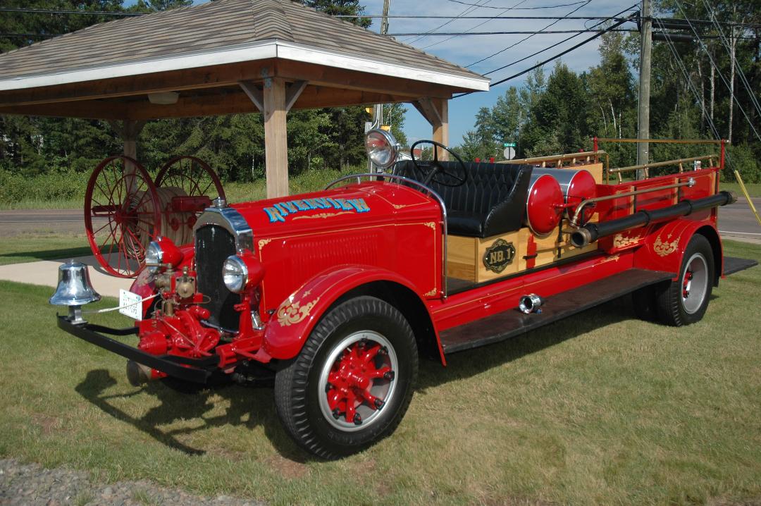 1929 Willys Knight Firetruck Model 26   2 ton