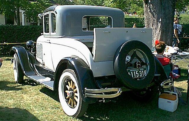 1928 Falcon Knight Model 12 Coupe - America