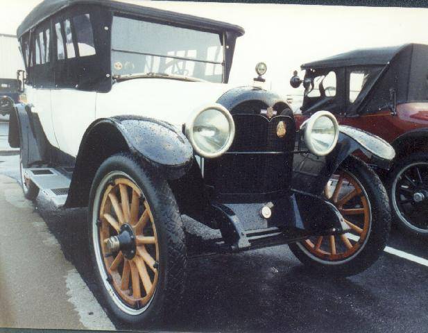 1916 Moline Knight Touring Model MK40 - America
