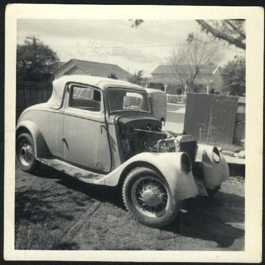 1933 Willys Sport Coupe Model 77 - Australia