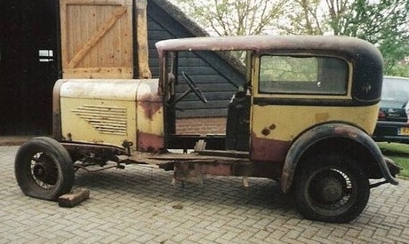 1932 Willys Coach Model 6-90 - Netherlands