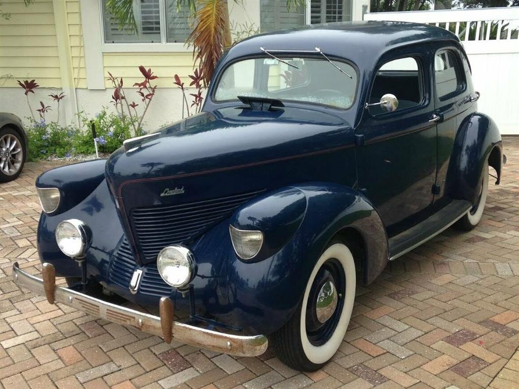 1939 Overland Sedan Model 39 - America
