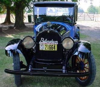 1920 Willys Knight Model 20 Coupe - America