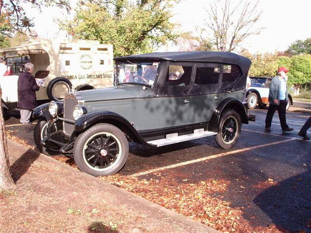 1926 Willys Knight Model 70 Touring (James Flood Bodied) - Australia