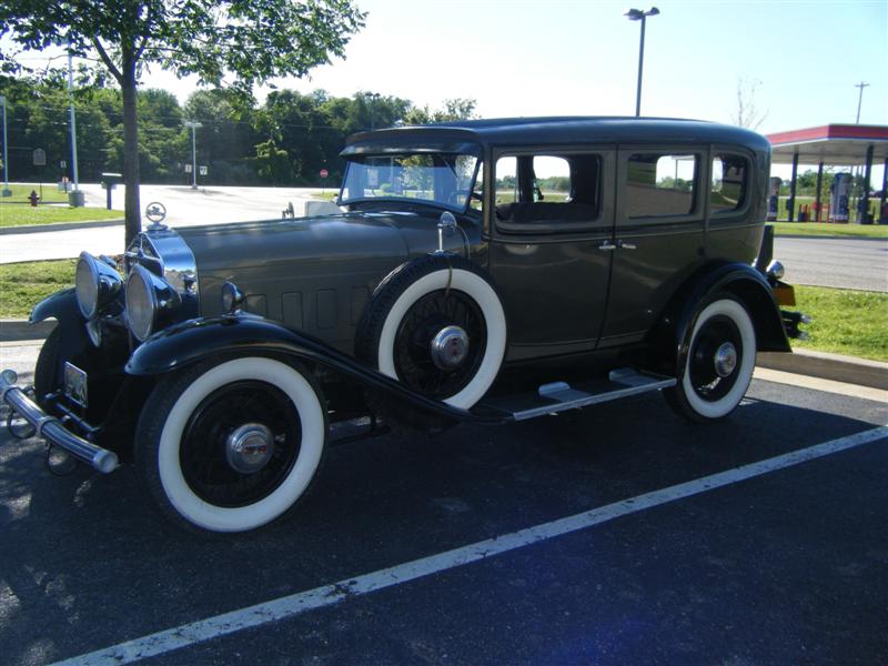 1930 Willys Knight Model 66B Sedan - America